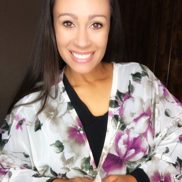 Meet your Posher, Vanessa - Picture 2 of 2